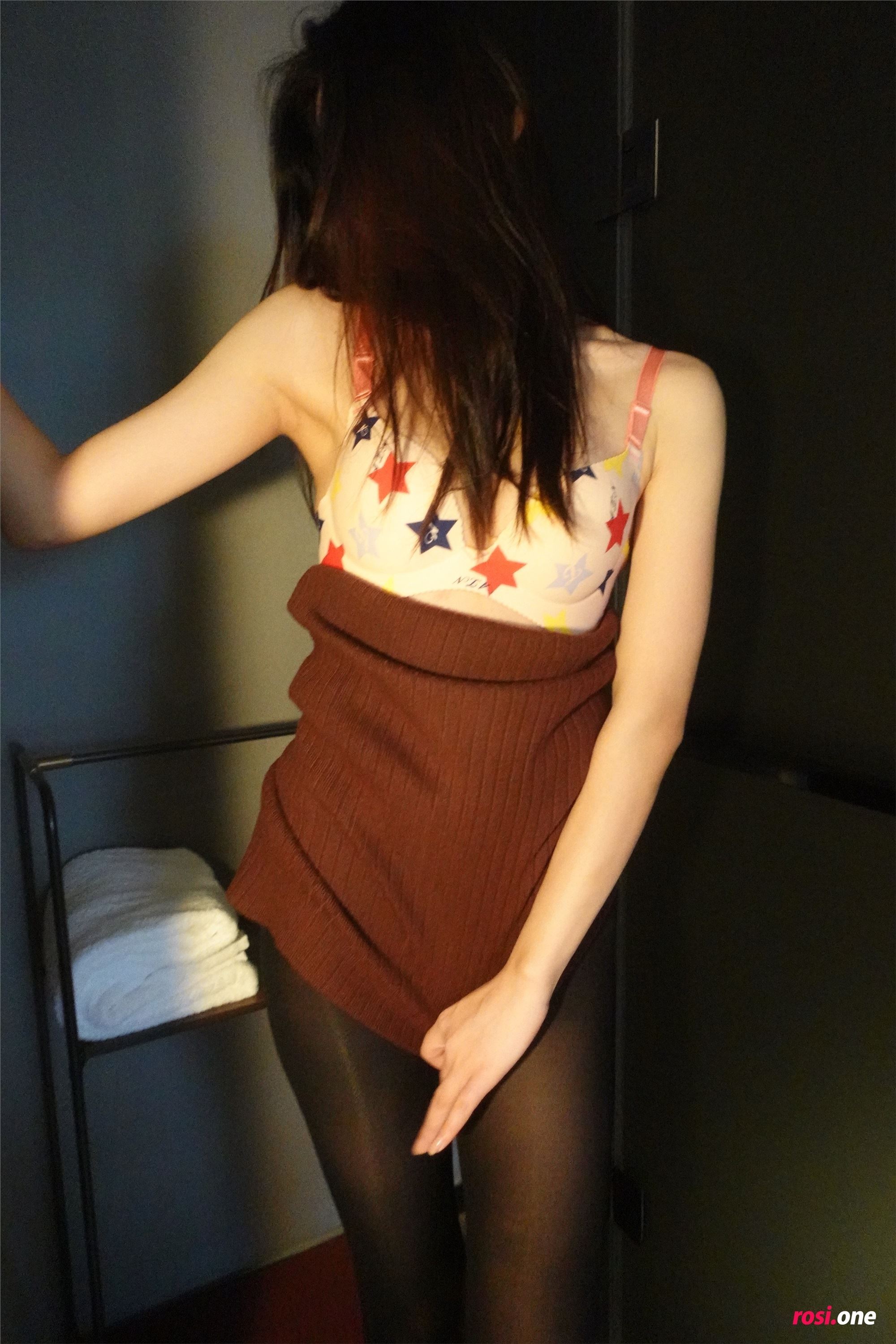 ROSI写真 2021.10.29 NO.3616